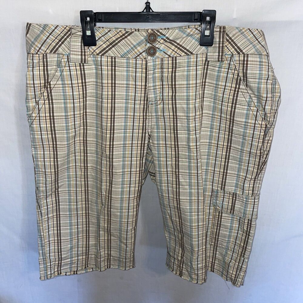 Be Bop Bermuda Shorts Women’s Sz 16 Beige Brown Striped Distressed Hem Pockets